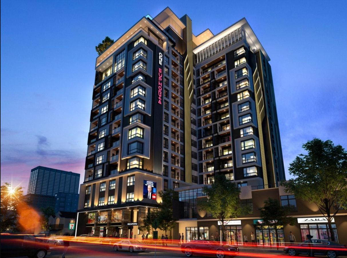 One Euphoria Luxe Hotel 安吉利斯 外观 照片