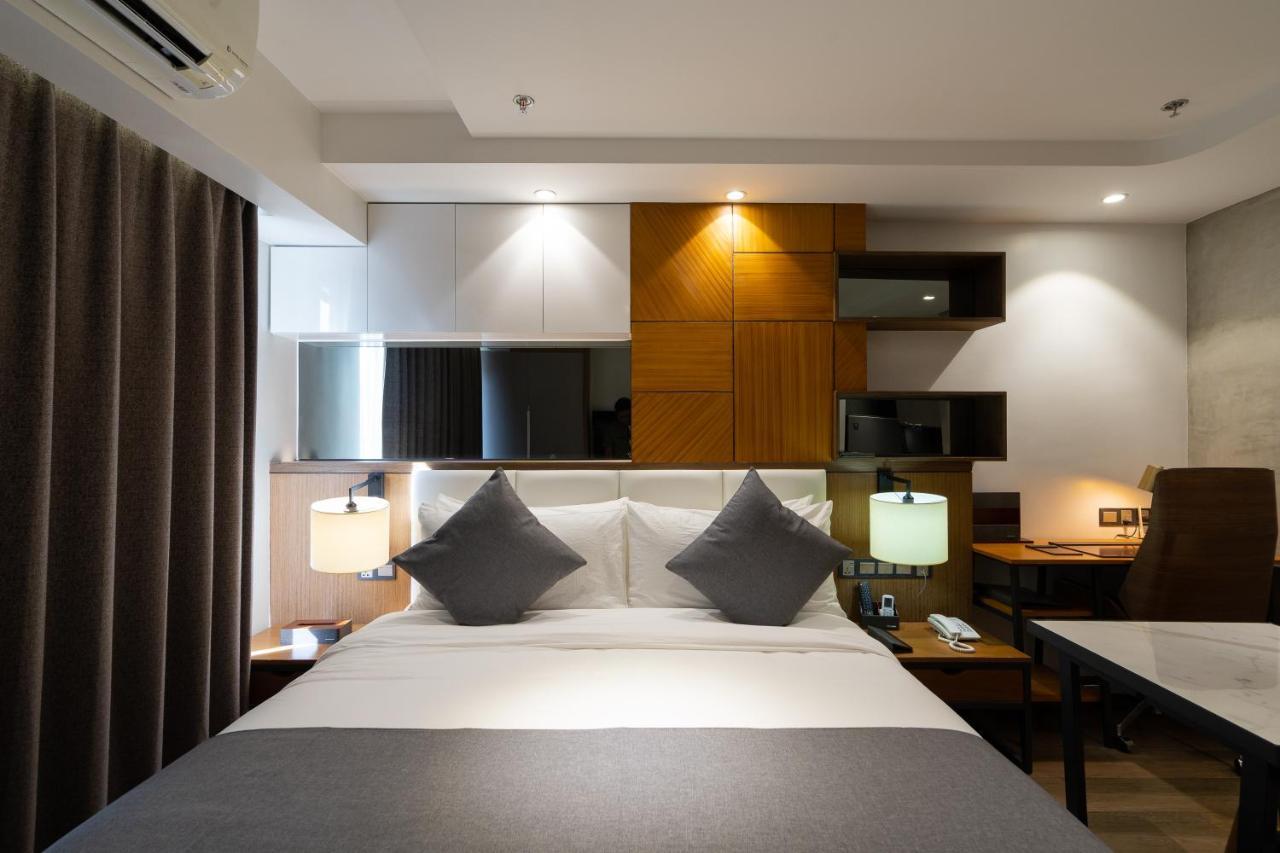One Euphoria Luxe Hotel 安吉利斯 外观 照片